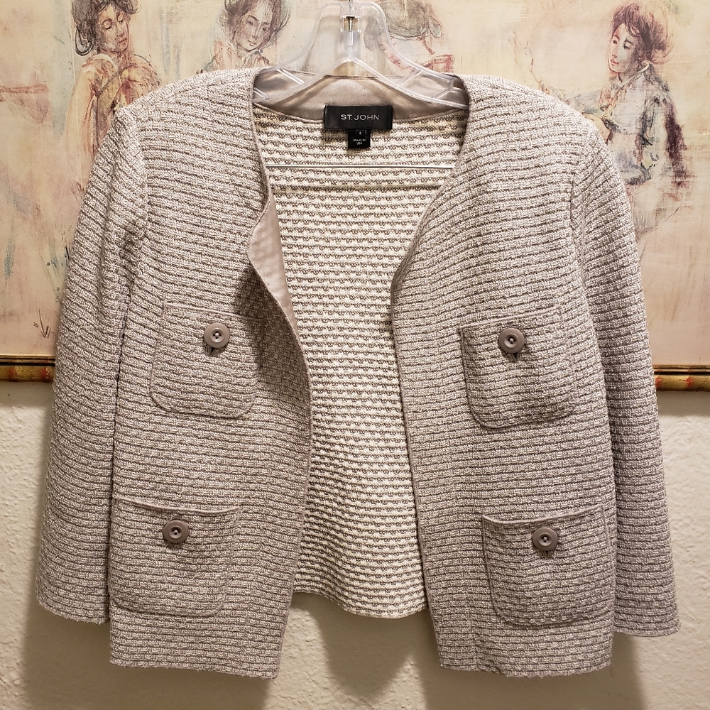 St. John Open Jackey Lt. Grey size 6 EUC